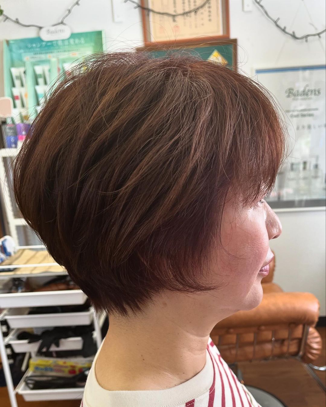 ピンクベージュ ヘアカラーの画像